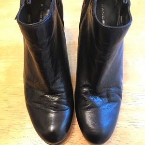 Bandolino Women’s Black Ankle Platform Bootie Size 10